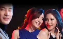 小雪涨啊好满流出来了